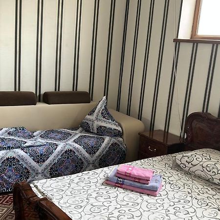 Guest House 777 Turkistan Luaran gambar