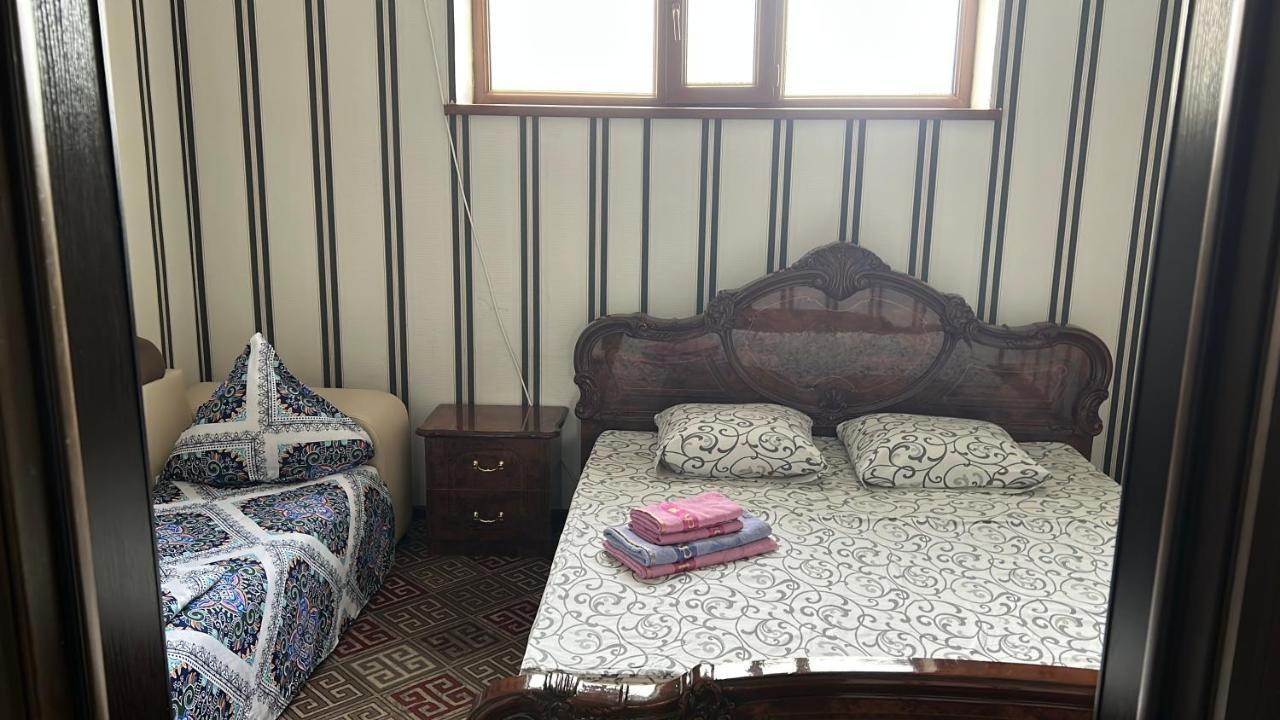Guest House 777 Turkistan Luaran gambar